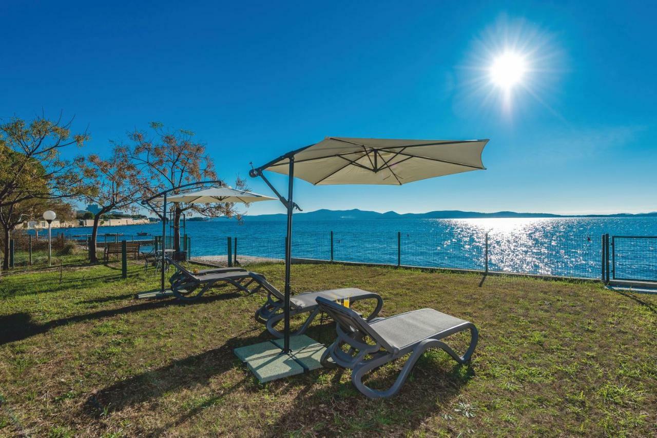 Villa Amfora - First Row By The Sea Bibinje Exterior photo
